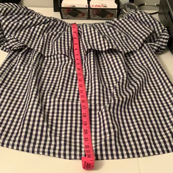 Kaktus Off the Shoulder Top - Picture 10 of 10